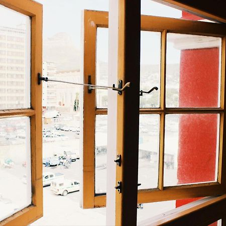 Scalabrini Accommodation Cape Town Bagian luar foto