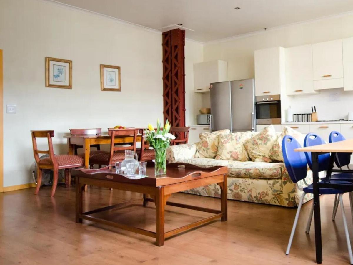 Scalabrini Accommodation Cape Town Bagian luar foto