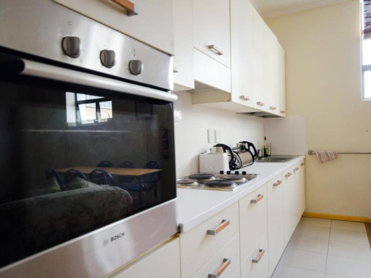 Scalabrini Accommodation Cape Town Bagian luar foto