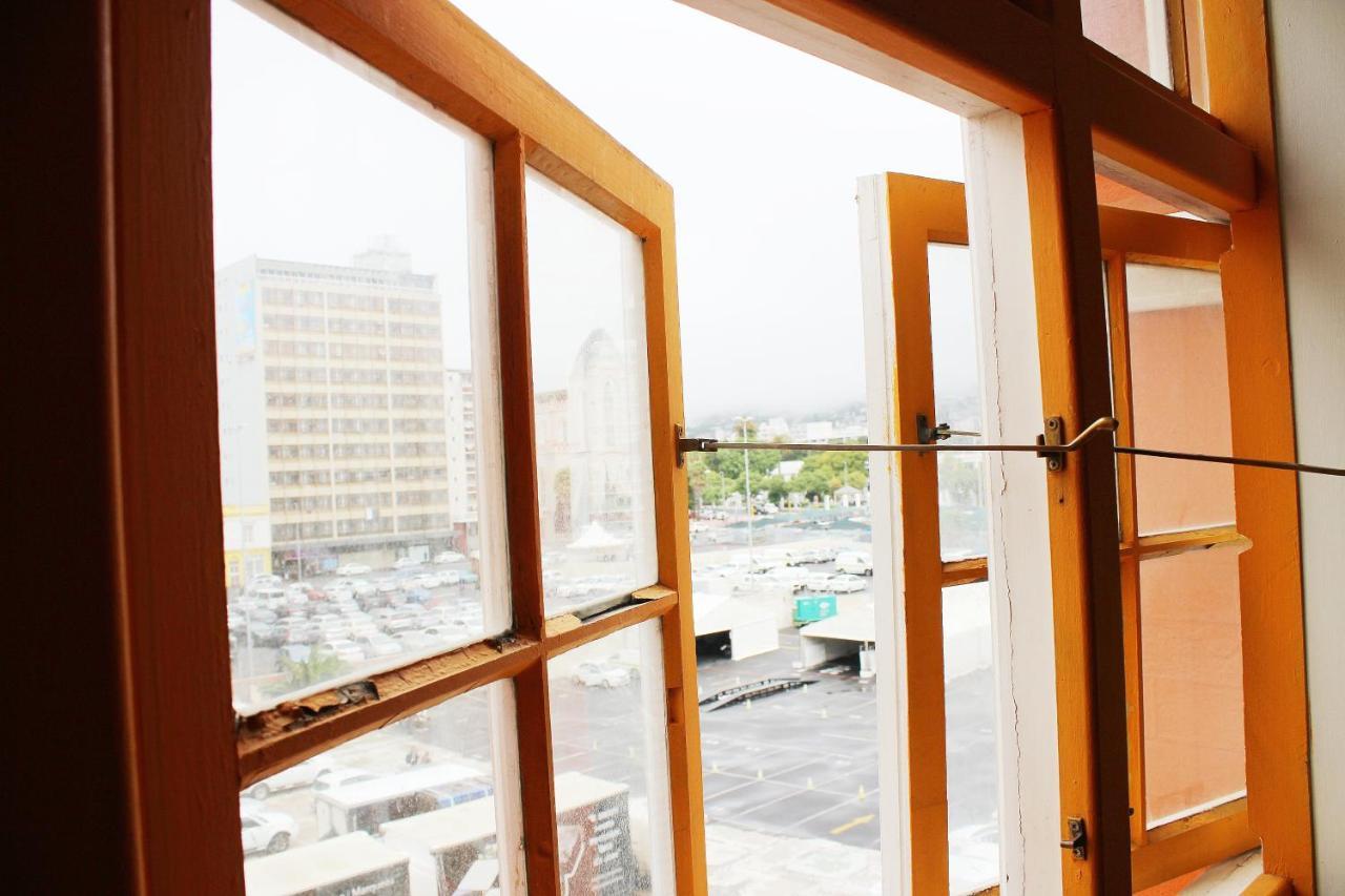 Scalabrini Accommodation Cape Town Bagian luar foto